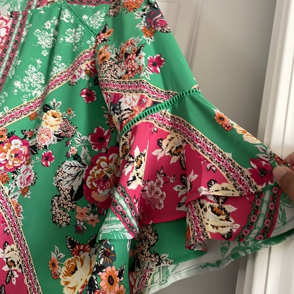 Petite blouse - Picture 3 of 5